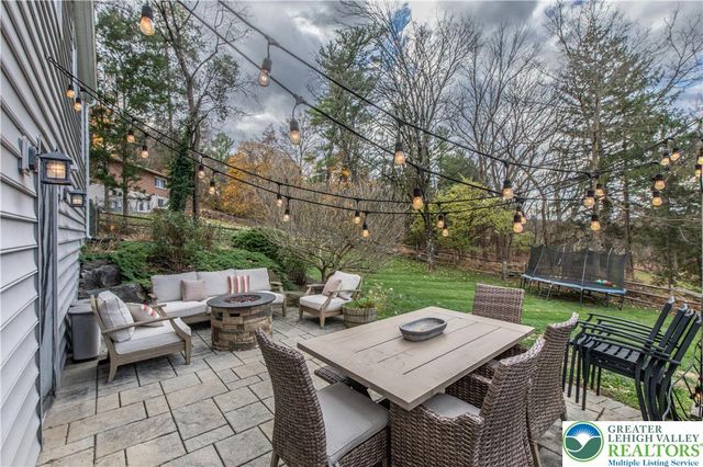 801 Ludlow Street, Palmer Twp, PA 18045