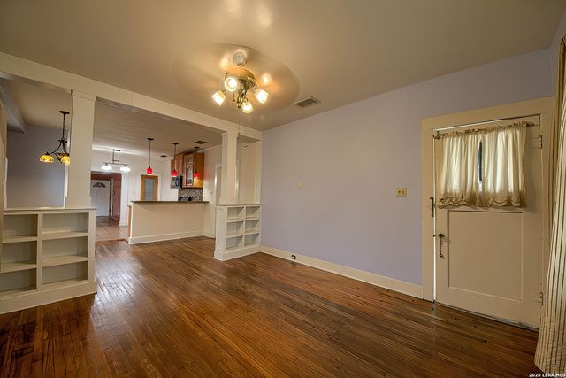 731 PEABODY AVE, San Antonio, TX 78211