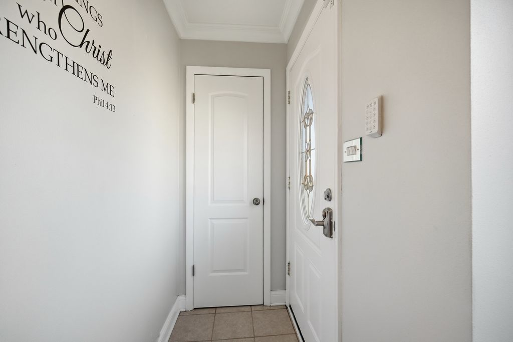 5825 W Maple Avenue, Berkeley, IL 60163 — photo 3