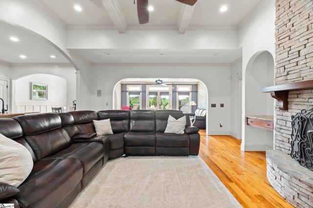 223 Tuscan Ridge Trail, Inman, SC 29349
