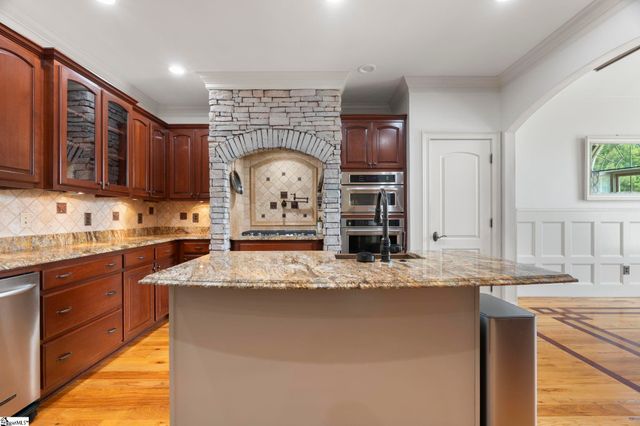 223 Tuscan Ridge Trail, Inman, SC 29349