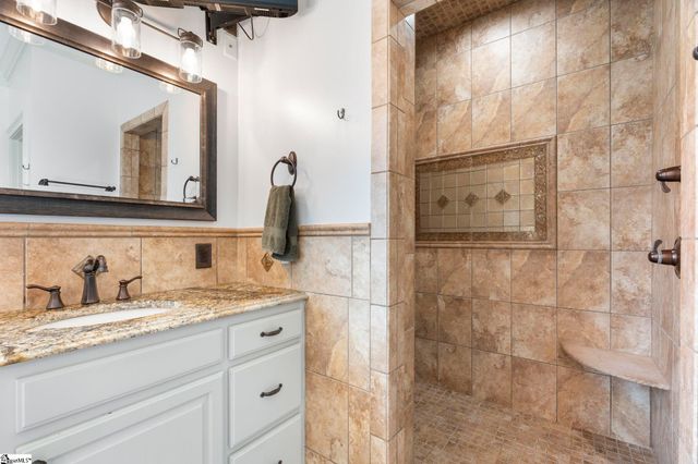 223 Tuscan Ridge Trail, Inman, SC 29349