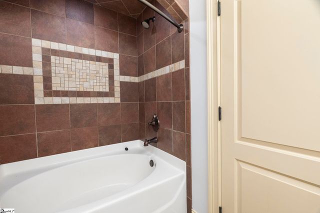 223 Tuscan Ridge Trail, Inman, SC 29349