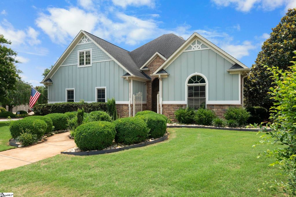 223 Tuscan Ridge Trail, Inman, SC 29349