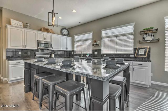 17977 W HUBBARD Drive, Goodyear, AZ 85338