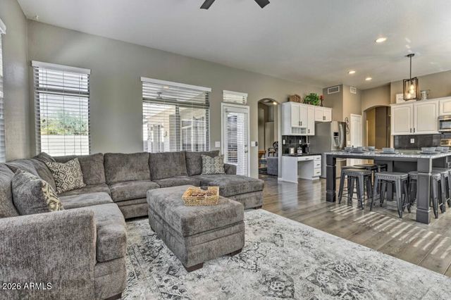 17977 W HUBBARD Drive, Goodyear, AZ 85338