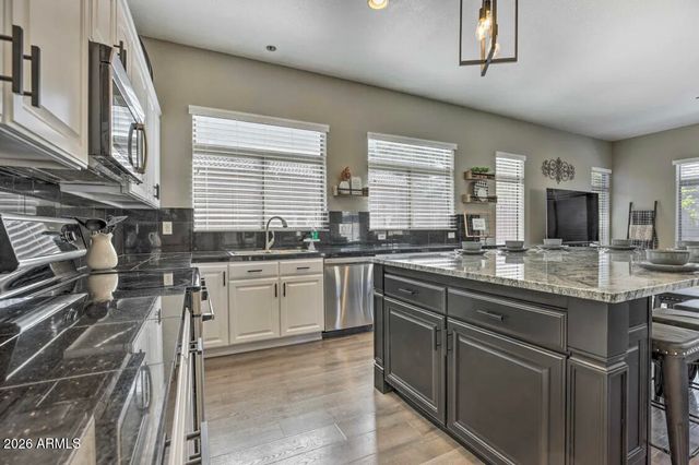 17977 W HUBBARD Drive, Goodyear, AZ 85338