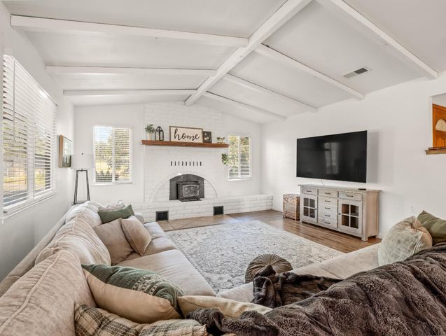 22452 Goldrush Lane, Clovis, CA 93619