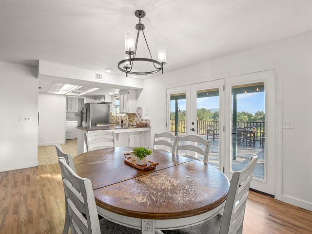 22452 Goldrush Lane, Clovis, CA 93619