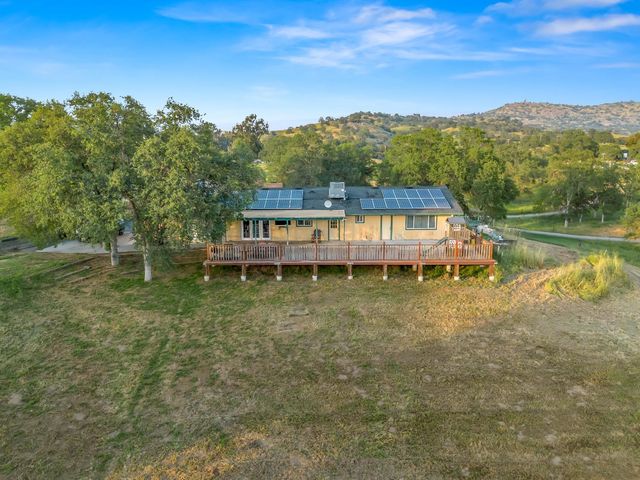 22452 Goldrush Lane, Clovis, CA 93619