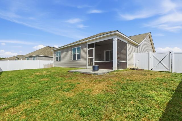 1838 Castlebay Dr., Conway, SC 29526