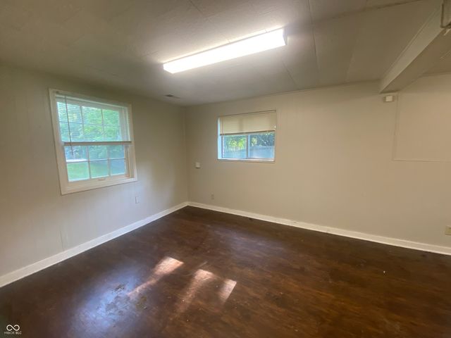 667 E Edgewood Avenue, Indianapolis, IN 46227