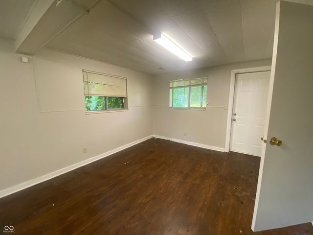 667 E Edgewood Avenue, Indianapolis, IN 46227