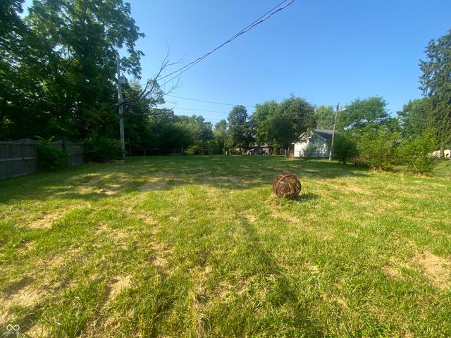 667 E Edgewood Avenue, Indianapolis, IN 46227