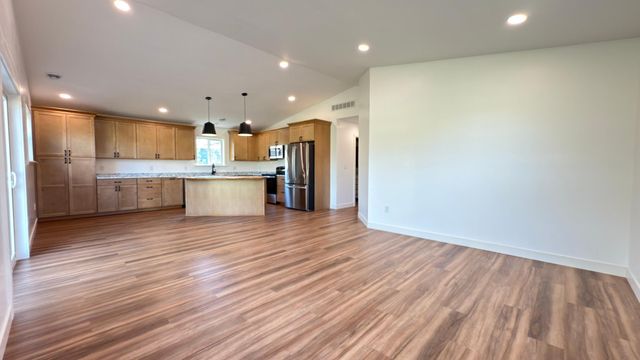 703 2nd Street, Henning, MN 56551