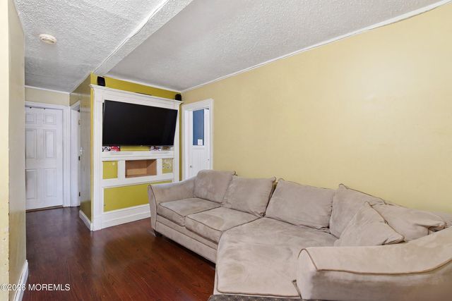 282 Morris Avenue, Long Branch, NJ 07740
