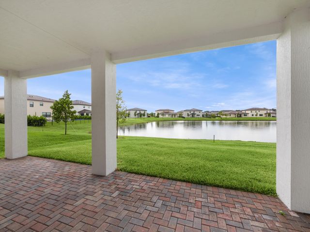 1325 Whitcombe Drive, Royal Palm Beach, FL 33411