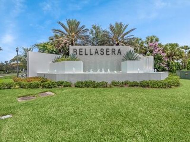 1325 Whitcombe Drive, Royal Palm Beach, FL 33411