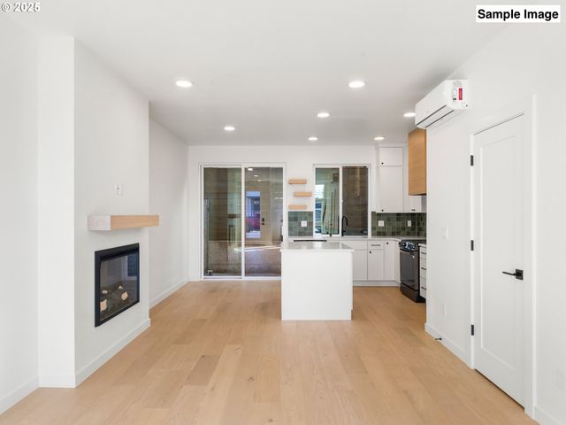 1911 Broadway St 3, Vancouver, WA 98663