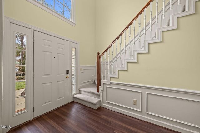 300 W Kirkfield Drive, Cary, NC 27518