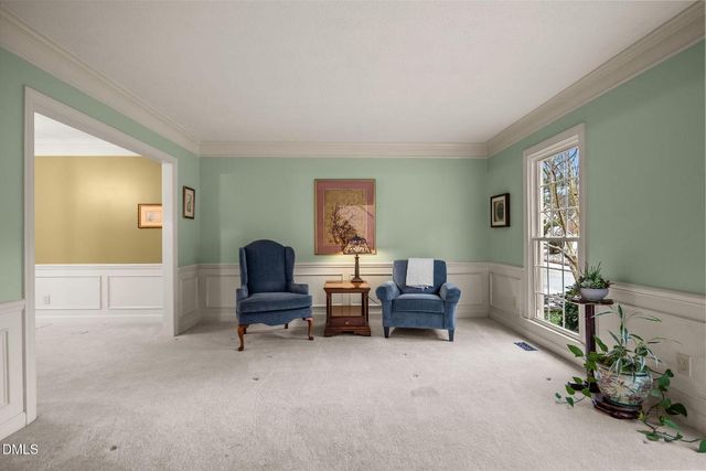 300 W Kirkfield Drive, Cary, NC 27518