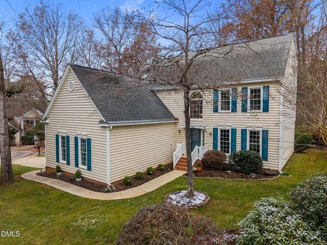 300 W Kirkfield Drive, Cary, NC 27518