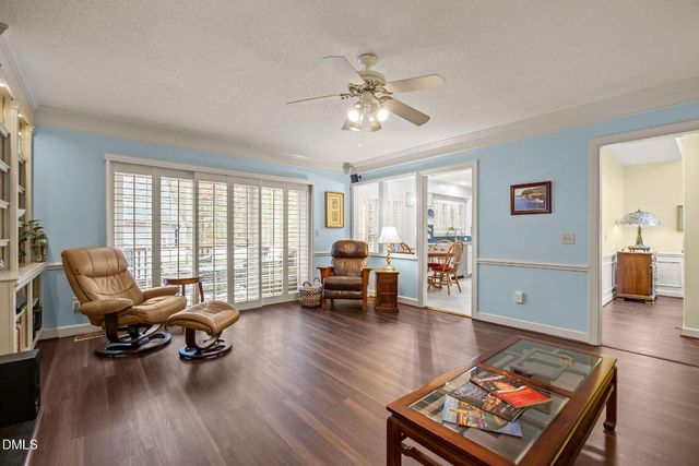 300 W Kirkfield Drive, Cary, NC 27518