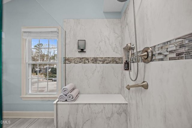 300 W Kirkfield Drive, Cary, NC 27518