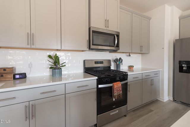 1430 Fruit Cobbler Drive, Haw River, NC 27258