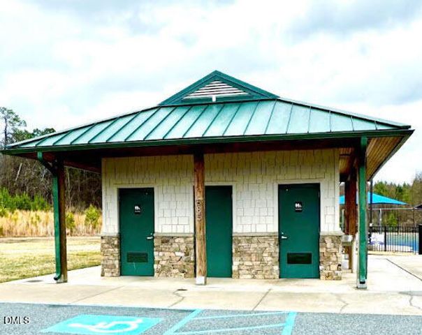 1430 Fruit Cobbler Drive, Haw River, NC 27258