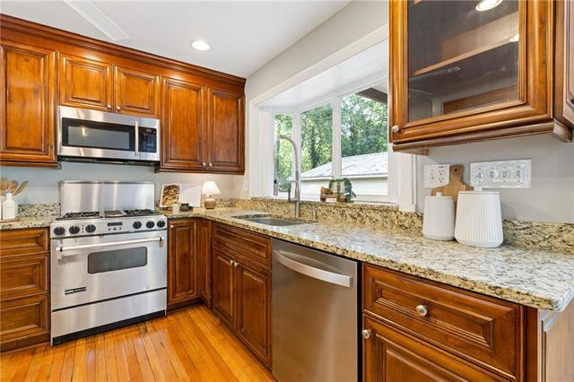 639 Scott Circle, Decatur, GA 30033