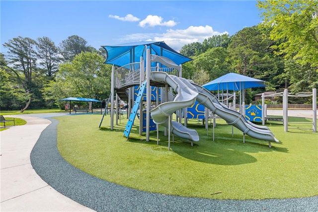 639 Scott Circle, Decatur, GA 30033