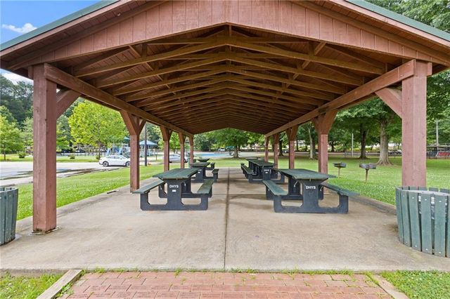 639 Scott Circle, Decatur, GA 30033