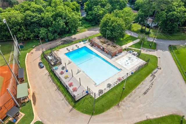 639 Scott Circle, Decatur, GA 30033