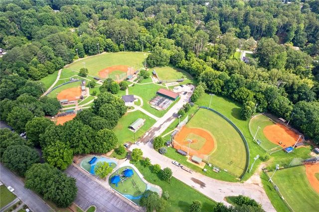639 Scott Circle, Decatur, GA 30033