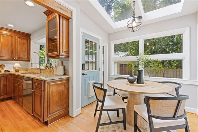 639 Scott Circle, Decatur, GA 30033