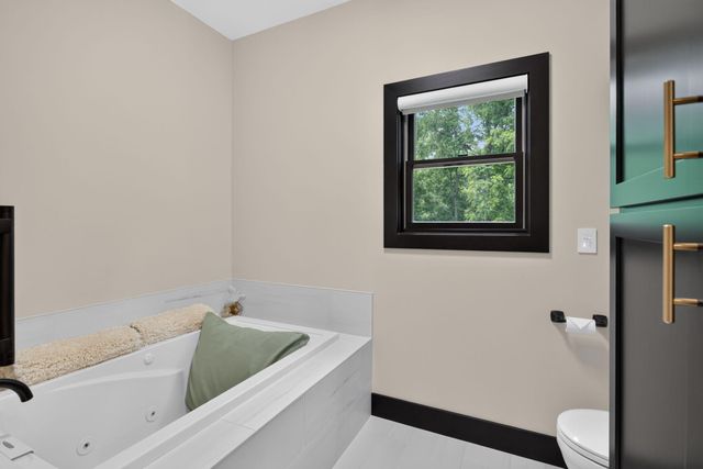 2855 S Dearing Road, Spring Arbor, MI 49283