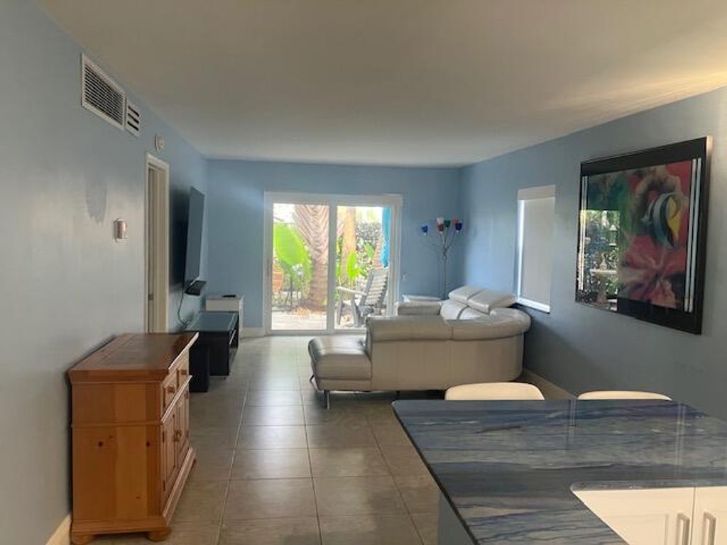 2901 NE 51st Street, Fort Lauderdale, FL 33308
