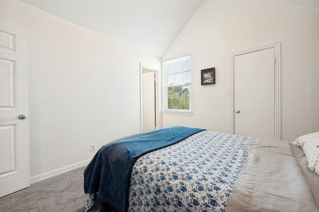 221 Cimarron Trail 2, Irving, TX 75063