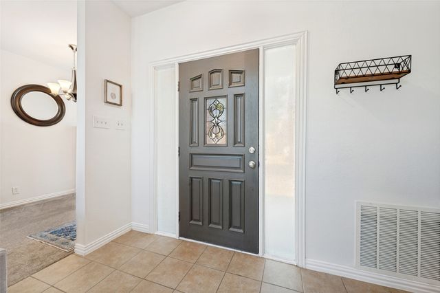 221 Cimarron Trail 2, Irving, TX 75063
