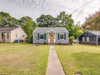 58 Bolling RD, Portsmouth, VA 23701