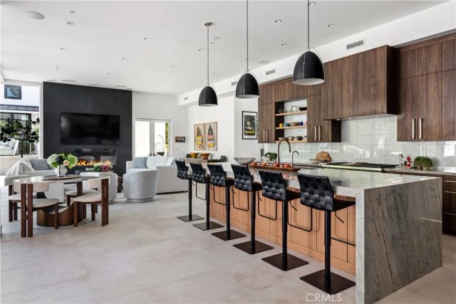 25057 Lewis and Clark Road, Hidden Hills, CA 91302