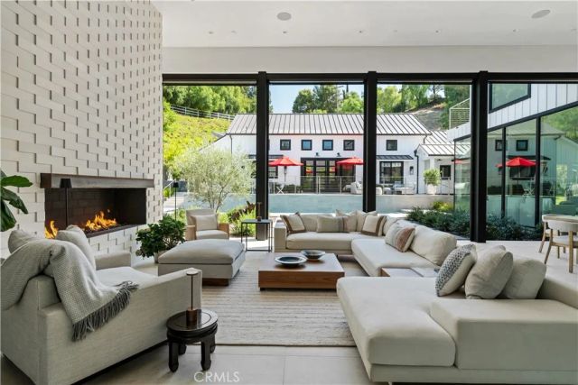 25057 Lewis and Clark Road, Hidden Hills, CA 91302