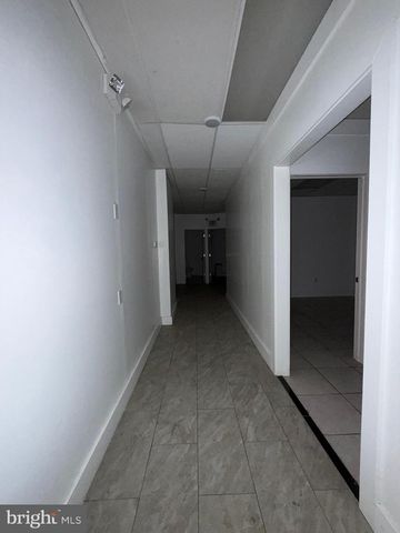 7232 FRANKFORD AVE, Philadelphia, PA 19135