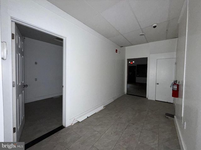 7232 FRANKFORD AVE, Philadelphia, PA 19135