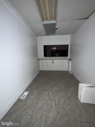 7232 FRANKFORD AVE, Philadelphia, PA 19135