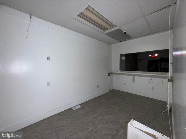 7232 FRANKFORD AVE, Philadelphia, PA 19135