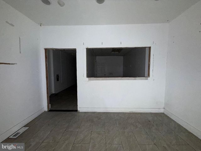 7232 FRANKFORD AVE, Philadelphia, PA 19135