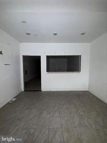 7232 FRANKFORD AVE, Philadelphia, PA 19135