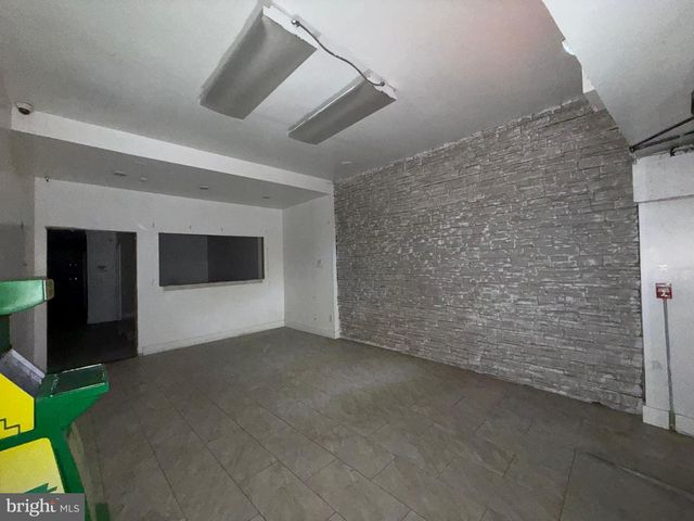 7232 FRANKFORD AVE, Philadelphia, PA 19135